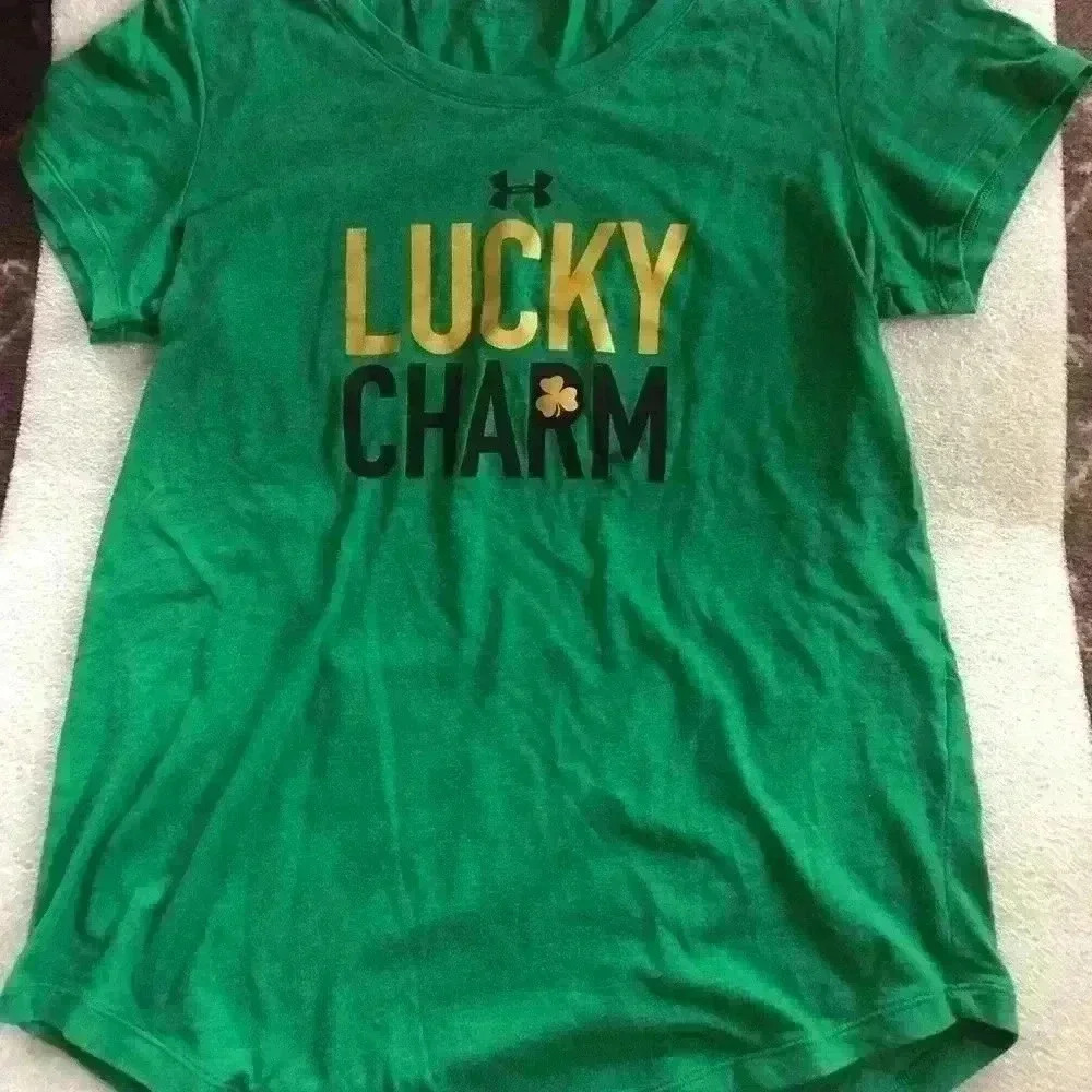 Under Armour Greenshort sleeve shirt